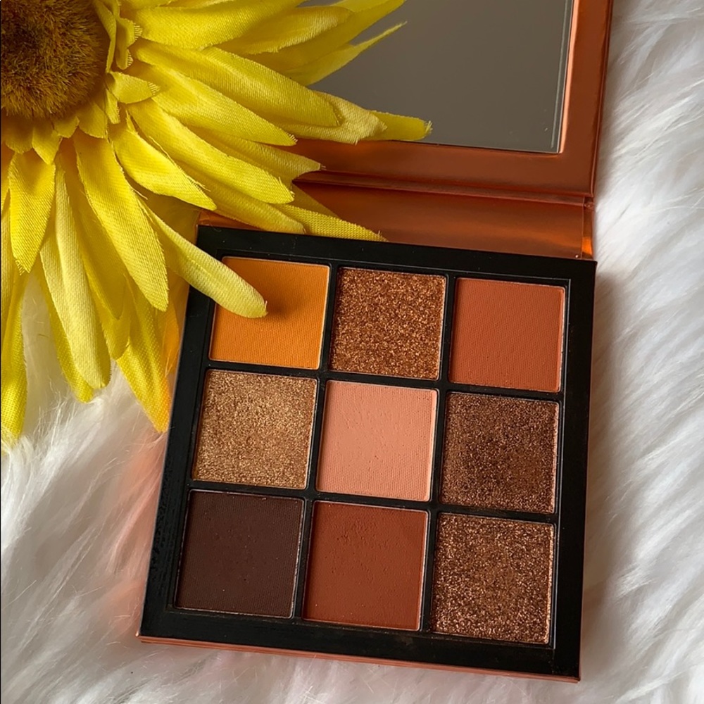 Huda beauty Topaz Obsessions